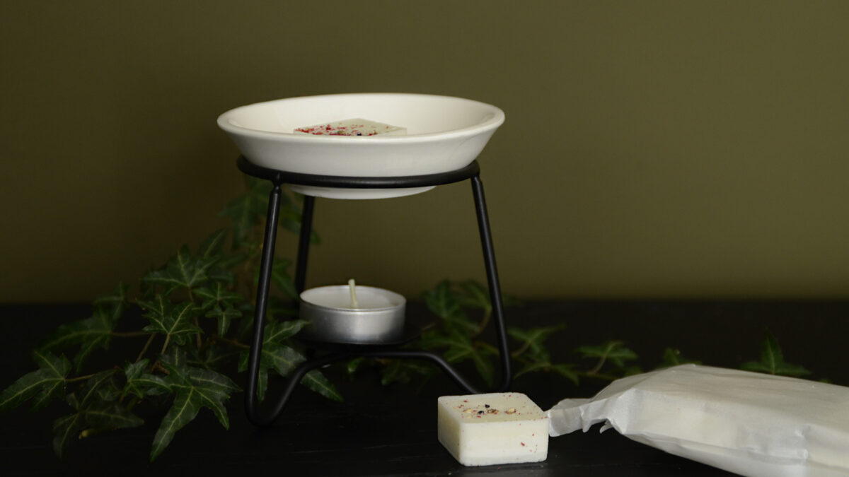 wax melts and modern burner