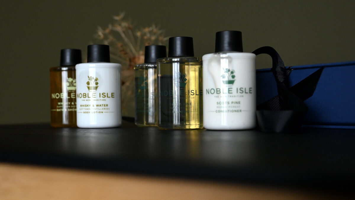 Noble Isle Luxury Gift Sets - Large - Image 2