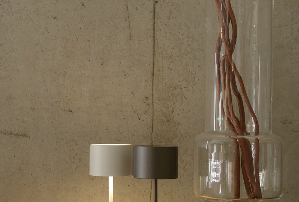 Mini Mobile LED Lamps - White or Bronze - Image 8