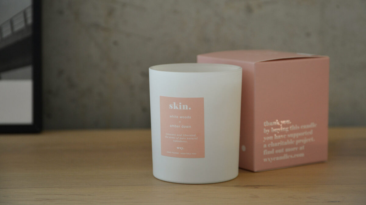 white glass scented candle Skin