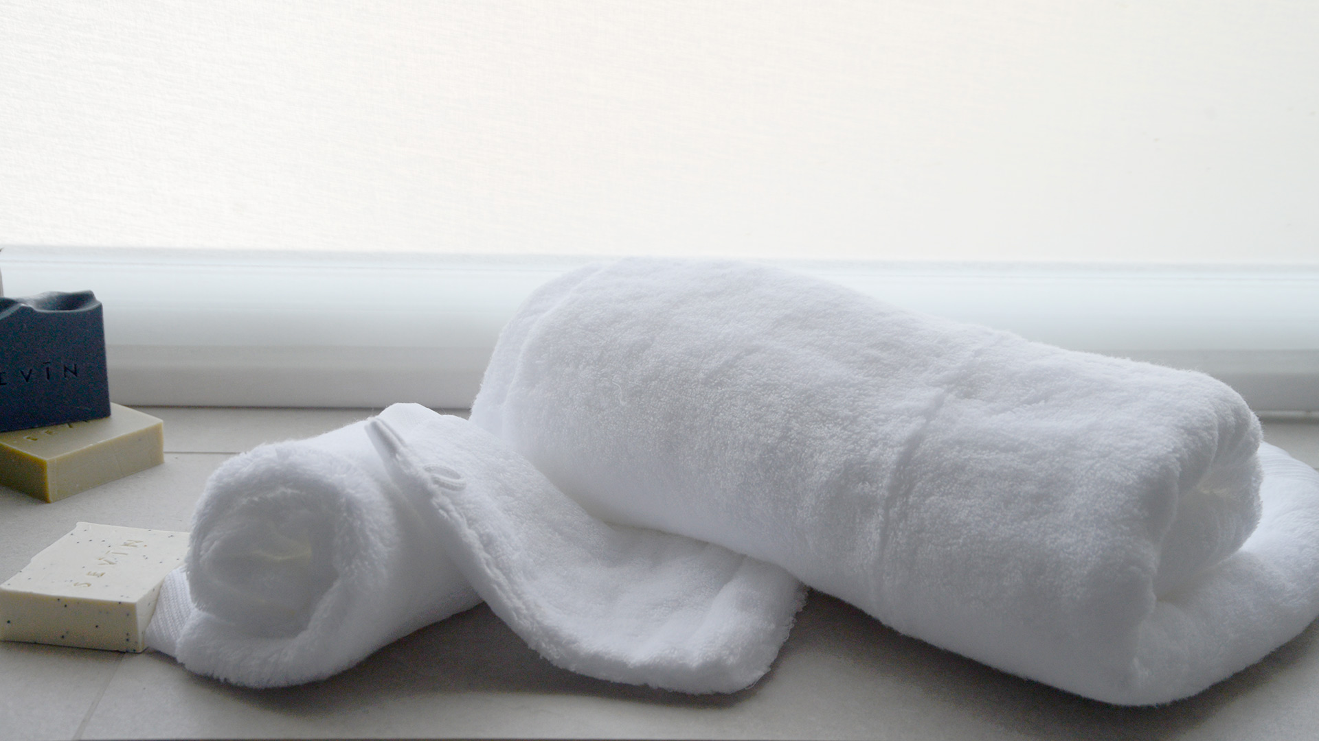 Sevin - Super Soft Cotton Towels - White