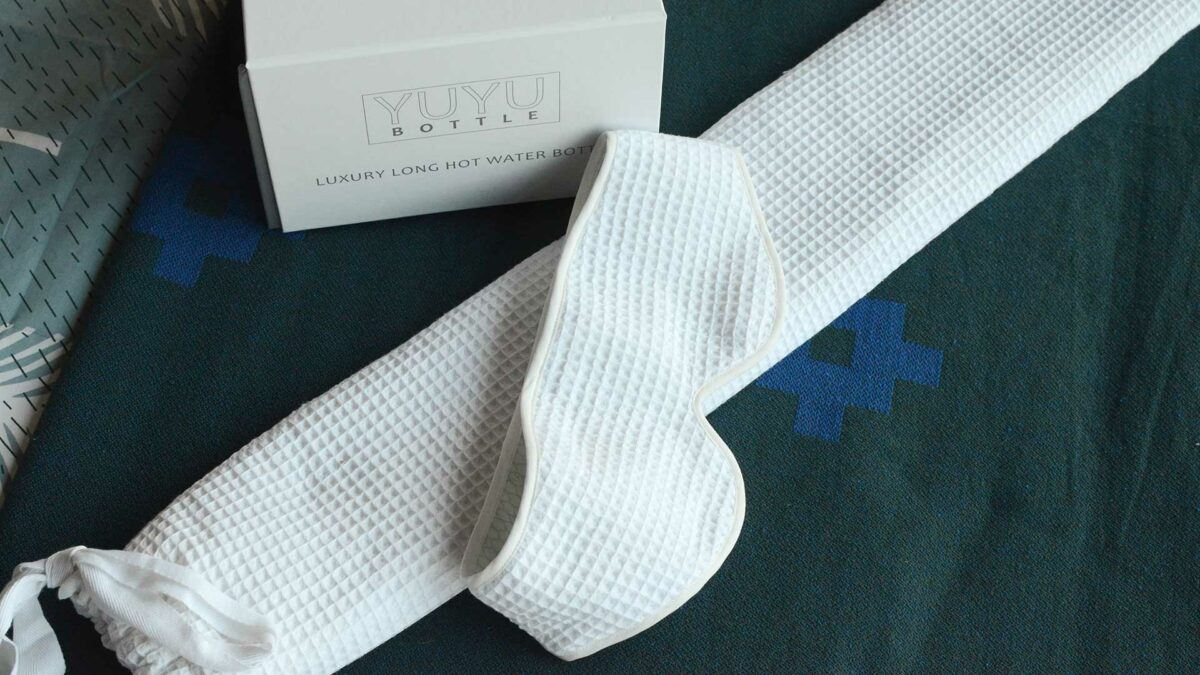 white waffle yuyu hotwater bottle eye mask