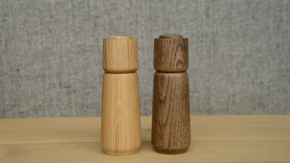 wooden salt and pepper grinder blomus main view