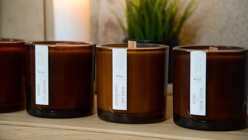 480g scented candles made from 100% plant based wax, paraben and palm oil free