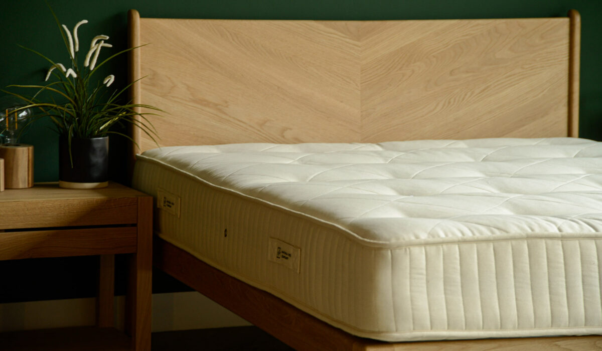 100% natural and biodegradable mattress made from latex and coconut fibres with an outer layer of wool