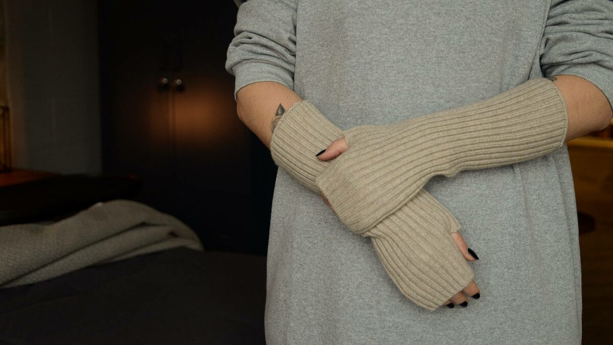 wrist warmers in biscuit close up